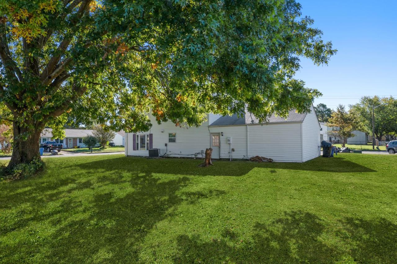 Perfect Private Getaway Minutes To Virginia Beach!